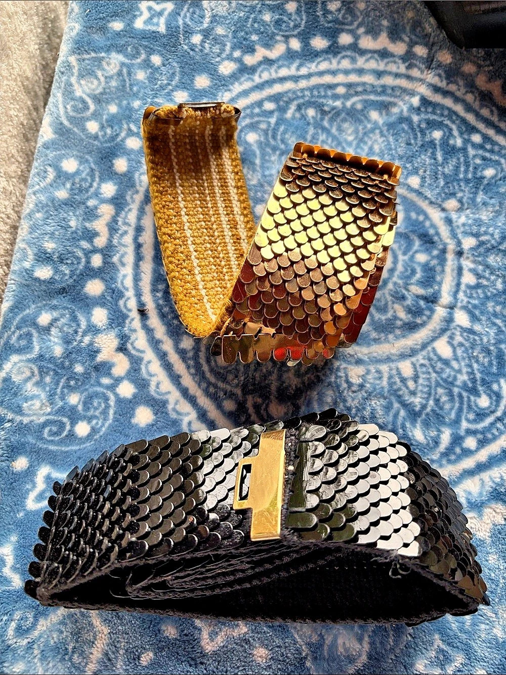 Sequin Belt Set in Black & Gold